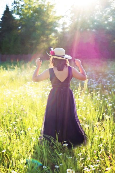 pretty woman in field, sunshine, long gown-820478.jpg